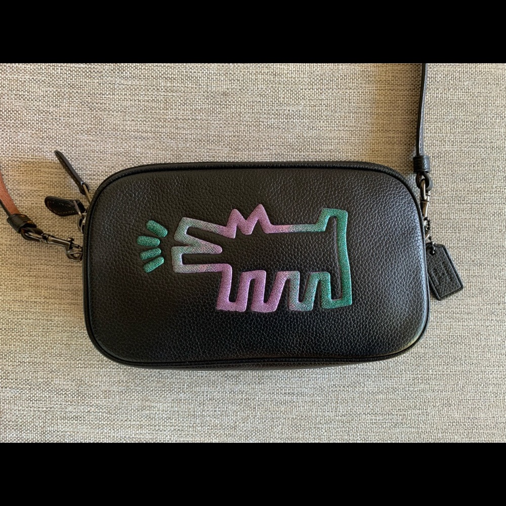 COACH- KEITH HARING CRAZY DOG CAMERA BAG - CROOSSBODY LEATHER SIDE BAG